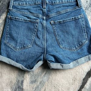 old navy O.G. short high rise size 2